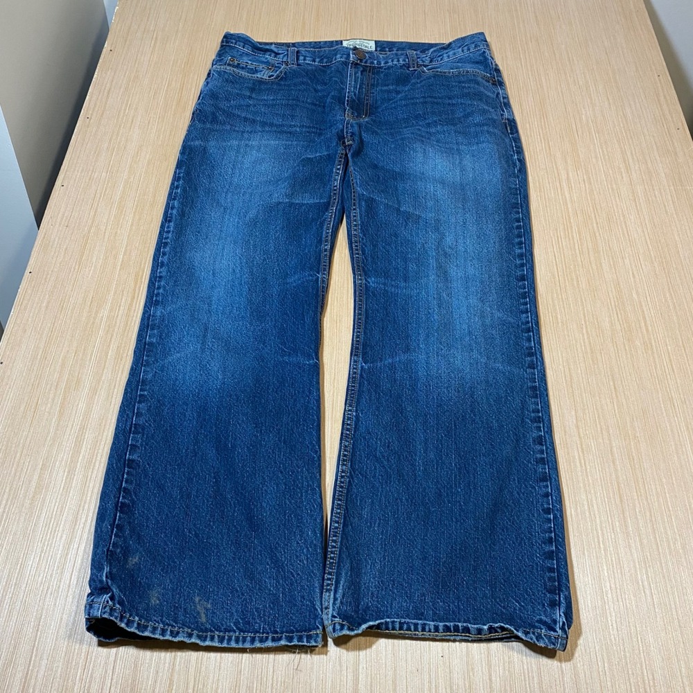 Aeropostale Benton Original Bootcut Jeans Mens 36x30 Medium Wash Blue Denim